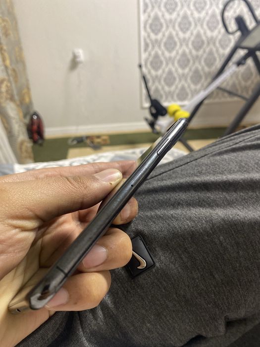 Продам Iphone X 64gb