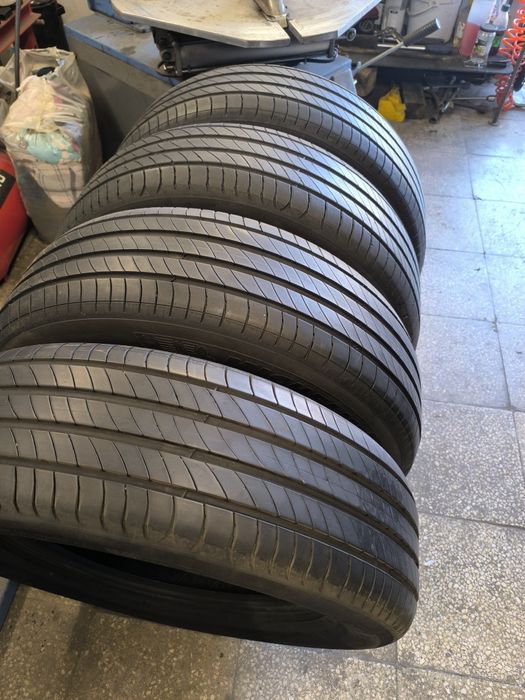 215 65 17 Michelin 4бр.