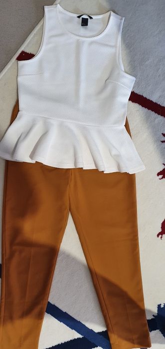 Pantaloni noi, marimea 38