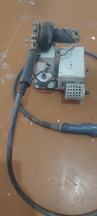 Подающее устройство для ВДУ, ВДГ  и т.п сварочных источников.