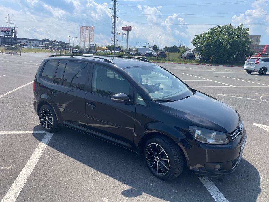 VOLKSWAGEN Touran 2011 — imagine 5