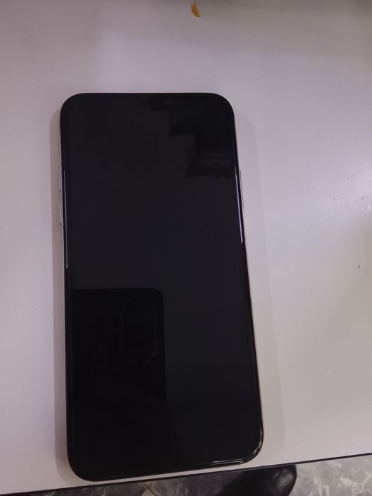 Срочно продам айфон Х