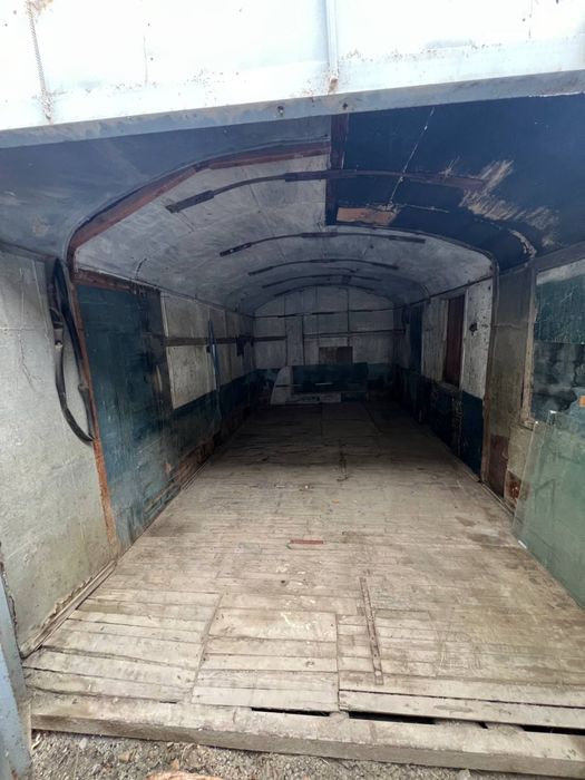 Srochno garaj sotiladi