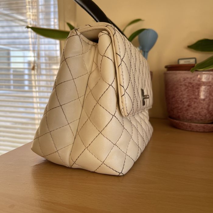 Дамска бяла чанта