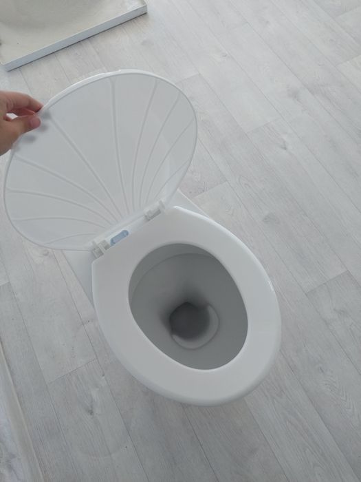 Унитаз для туалет