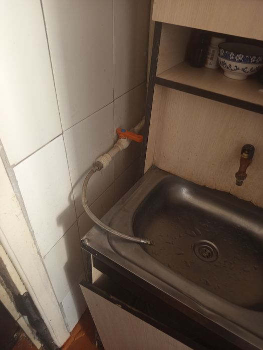 Комната в общежитии самом центре города