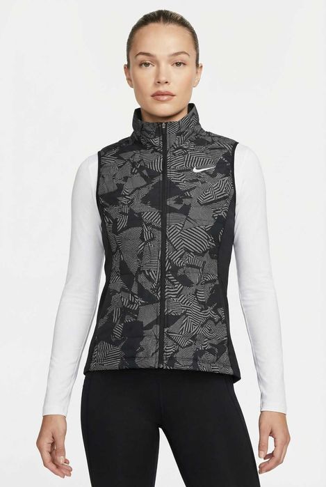 NIKE Оригинална дамска грейка / Яке Размер М
