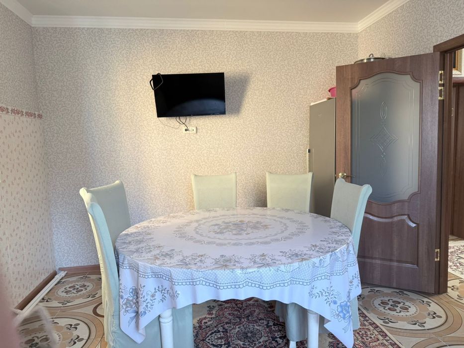 Продам стол стулья