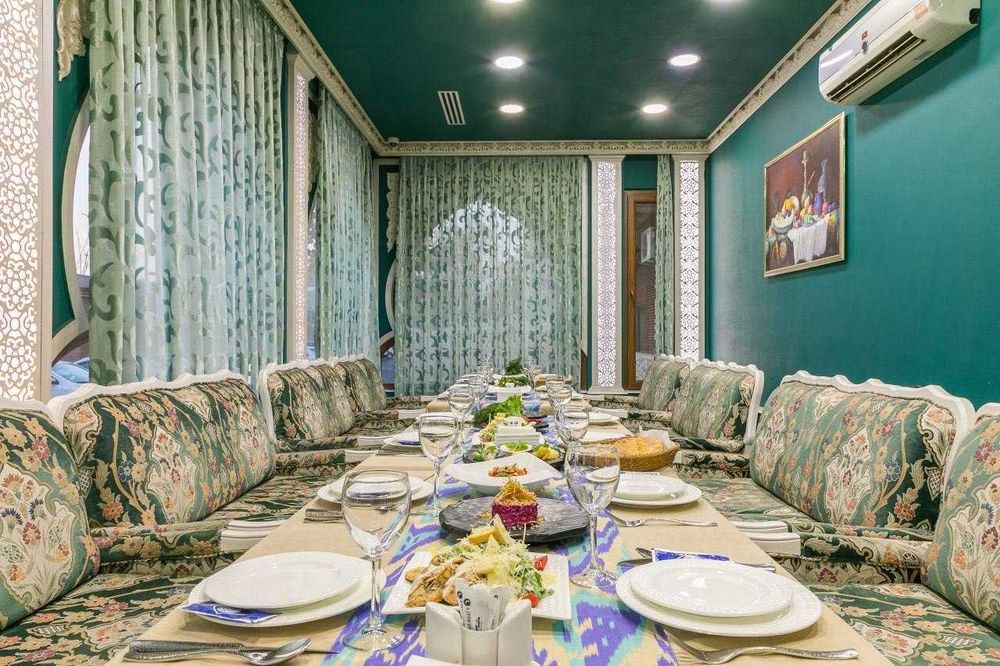 Сдается помещение под кафе/ресторан в аренду. 1800м2