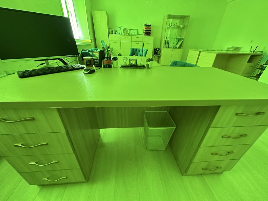 Стол руководителя