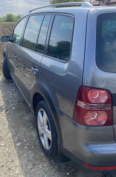 Volkswagen Touran 140 CP