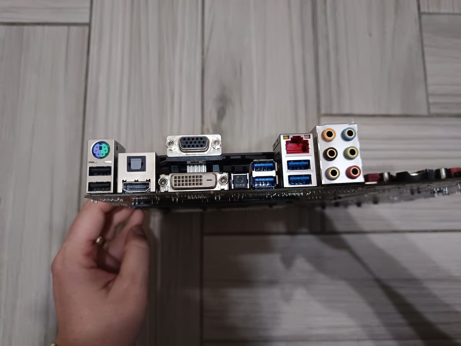 Placă de bază Asus Maximus VII Hero socket