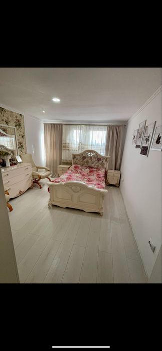 Inchiriez  Apartament Sf Lazar zona ultracentrala