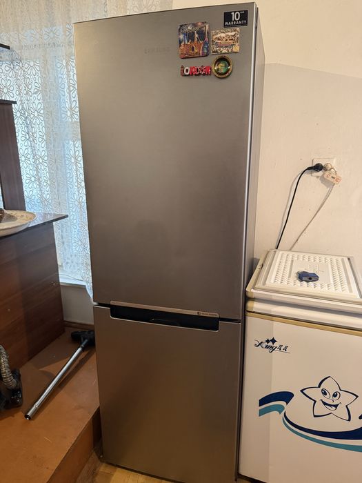 Холодильник samsung