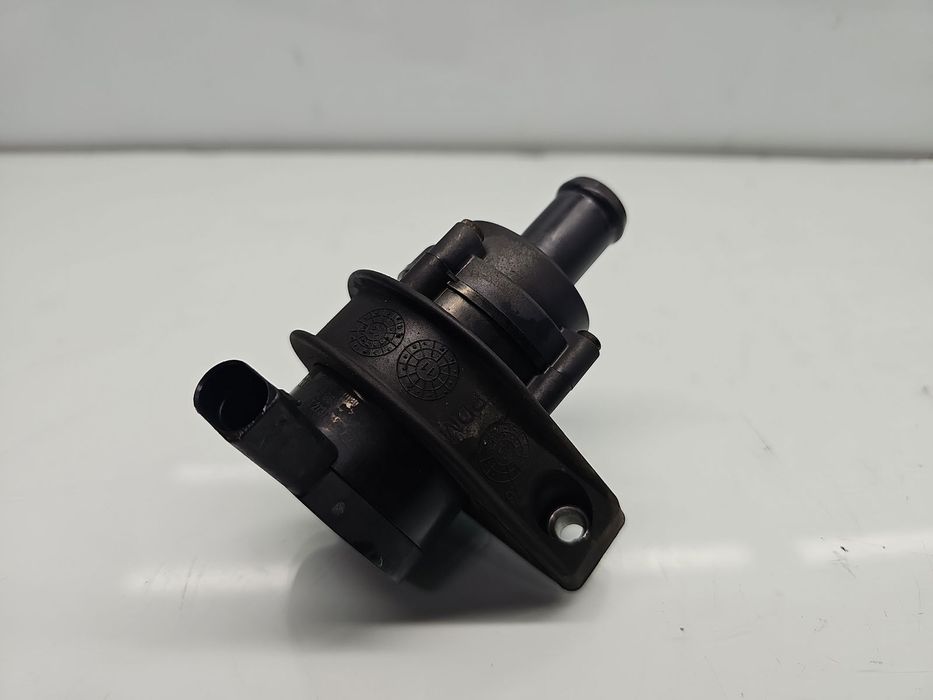 Pompa recirculare apa Volkswagen Scirocco (137) Coupe [Fabr 2008-2017]