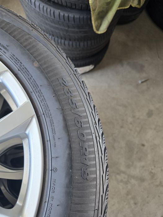 4 Броя 235/60/18 Nexen 2x8,5mm 2x8mm