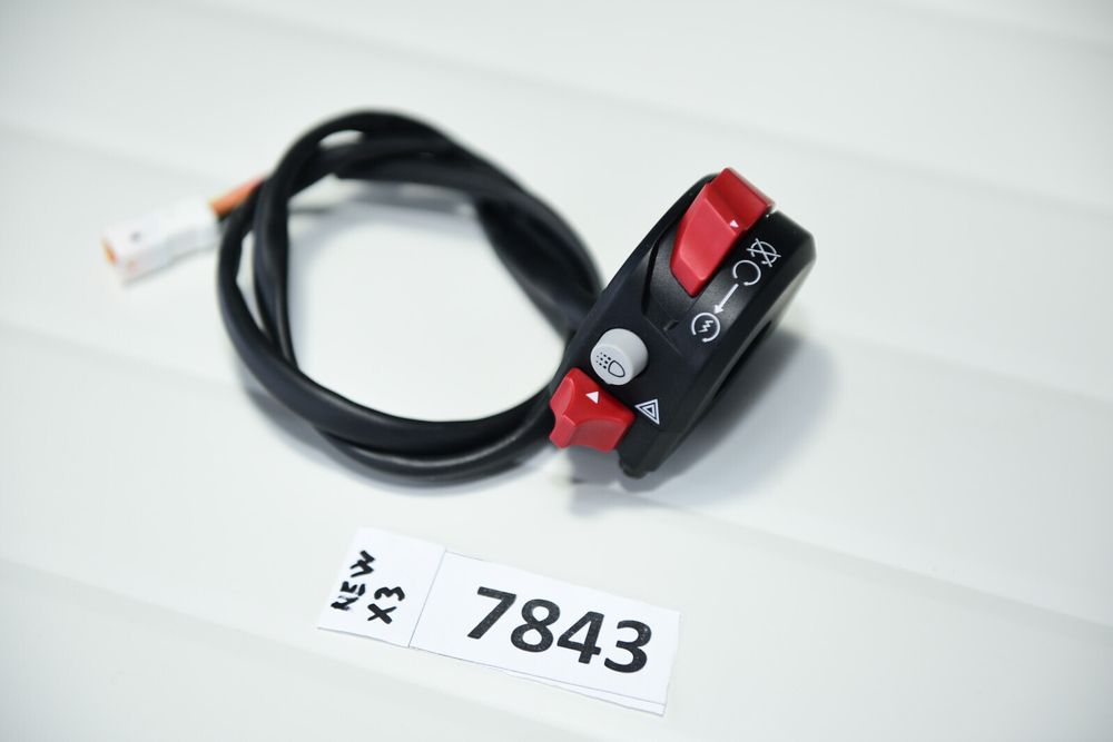 Ducati Scrambler 800 1100 2019- / Supersport 939 / 950 comutator