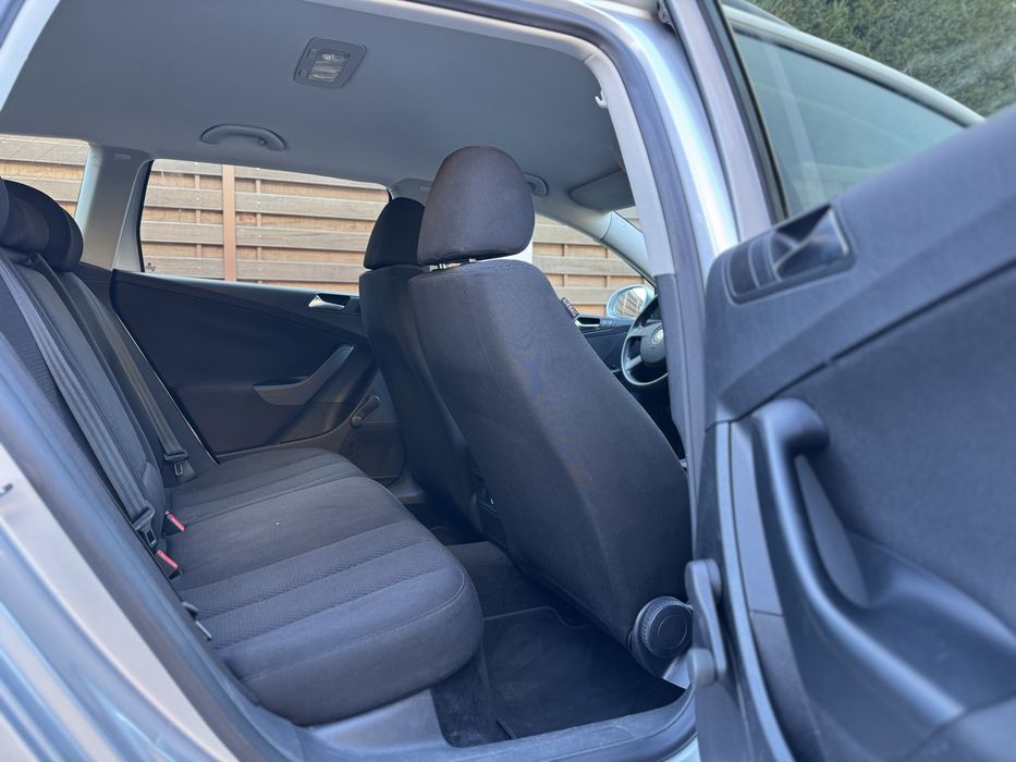 Volkswagen Passat 2.0tdi Euro5/140cp/Cutie Automata DSG/2010/Navigatie/Dublu climatronic/Incalzire scaune/jante Aliaj /Pret discutabil