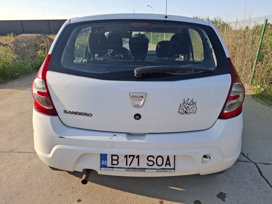 Dacia sandero 2011