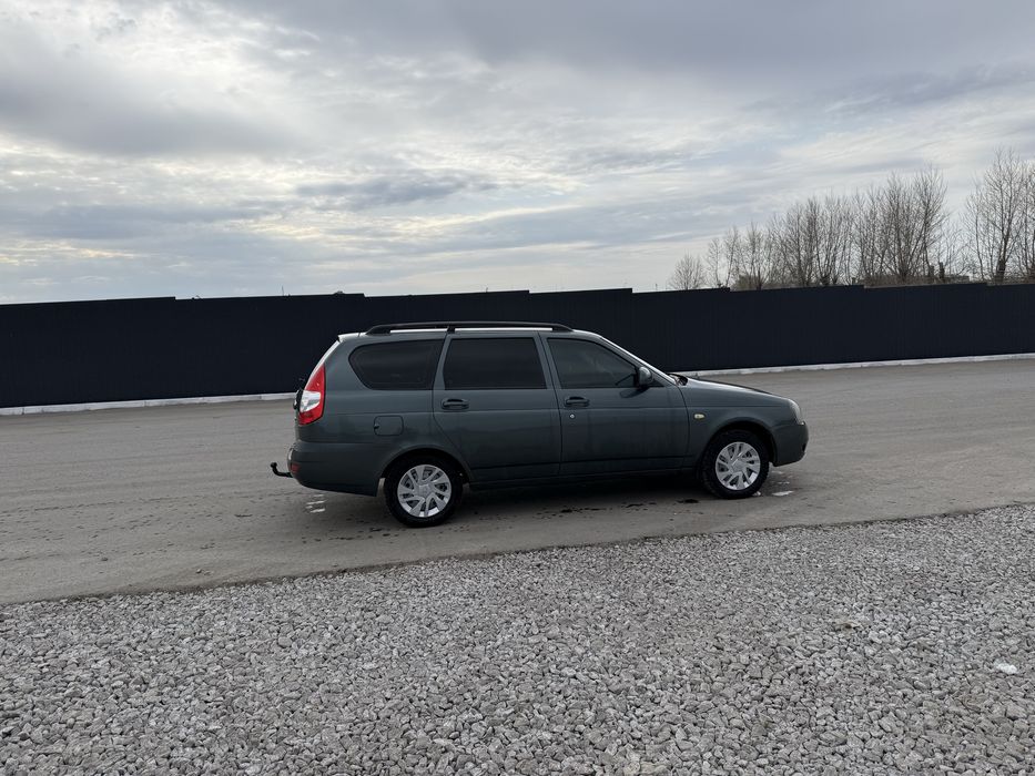 Продам Приору в отличном состояние!