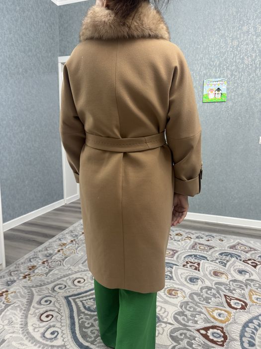 Пальто кашемировая.