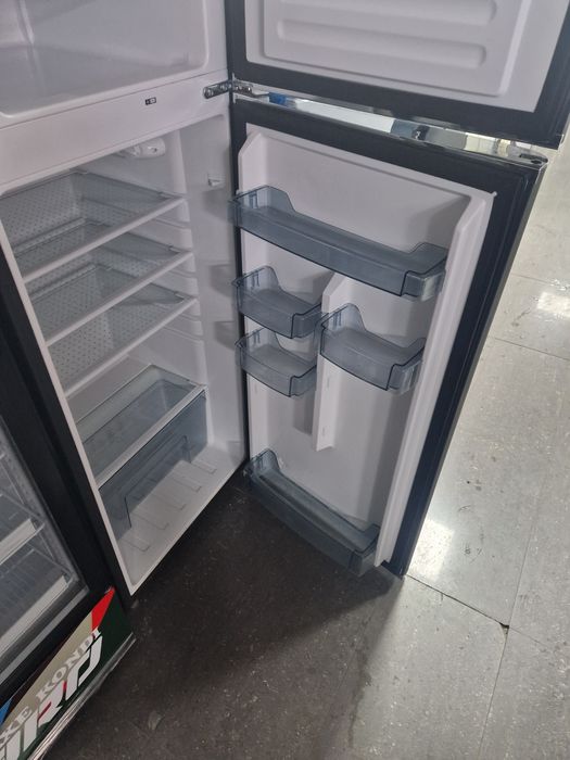 Хладилник с горна камера Ретро Scan