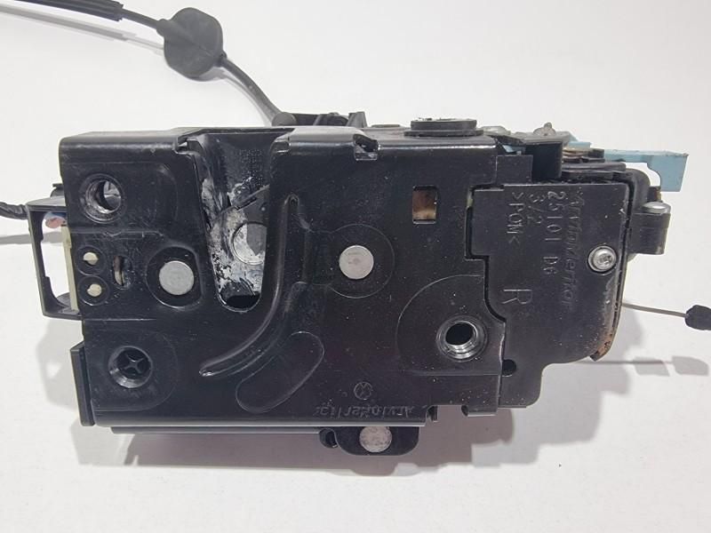 Broasca usa dreapta spate Volkswagen Golf 6 (2008-2013) 7L0839016D