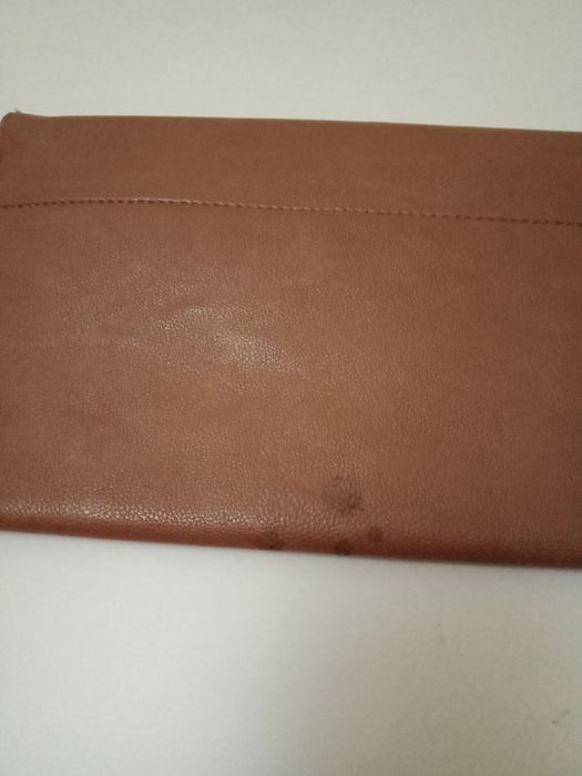 Клатч, очень хорошего качества.