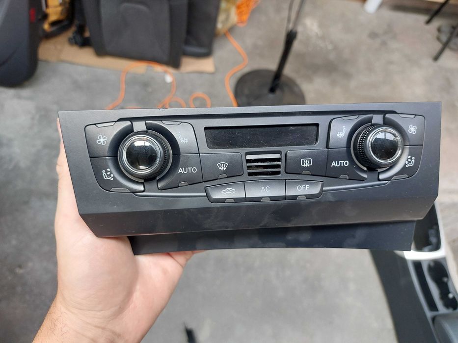 Panou clima Audi A4 B8/A5 2008-2012