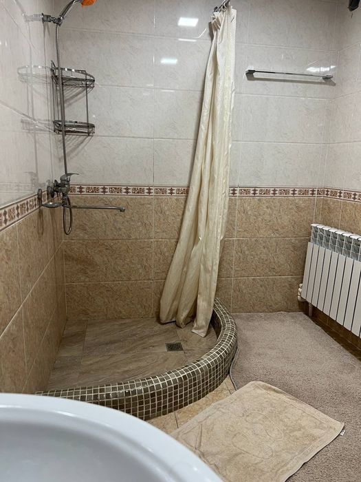 Kunlik kvartira. Mehmonxona. Gostinitsa. Beruniy metro. Akfa medline.