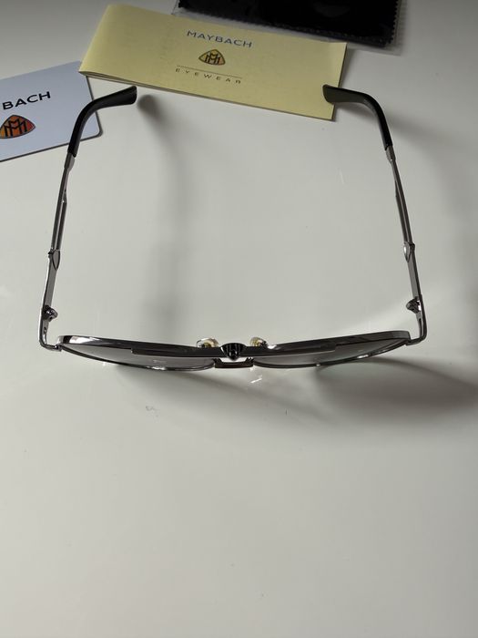 Слънчиви очила MAYBACH