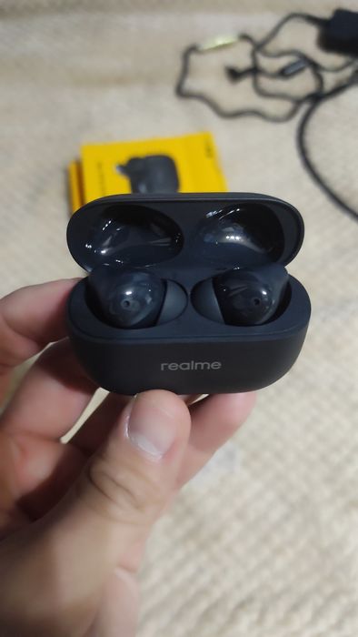 Наушники Realme T310 черные