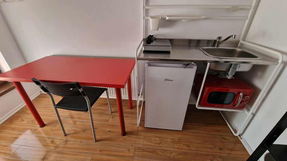 Camera tip camin, baie si chicineta proprie – utilitati incluse