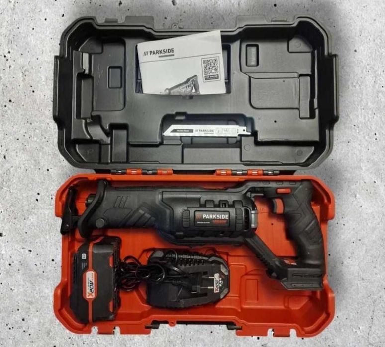 Ferastrau sabie cu acumulator 20V 4Ah si incarcator PARKSIDE