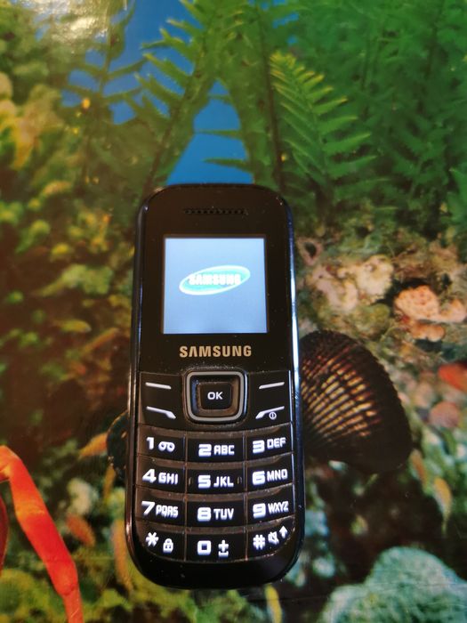 Samsung Keystone 2 в много добро състояние