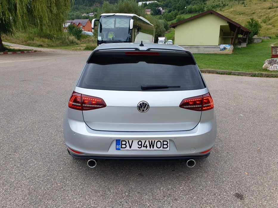 VOLKSWAGEN Golf 2013 — imagine 4