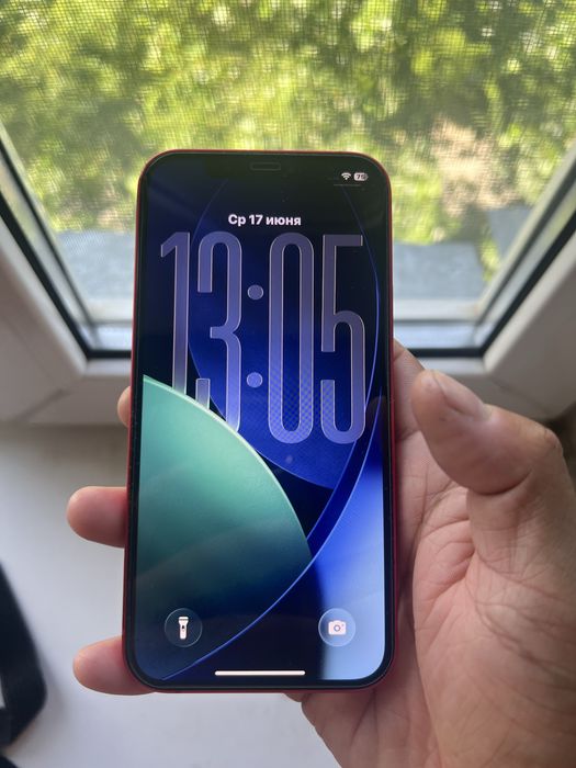 Продам iphone 12 на 128 gb Red