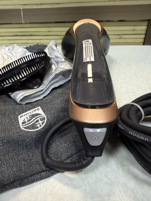 Уред за гладене с пара Philips