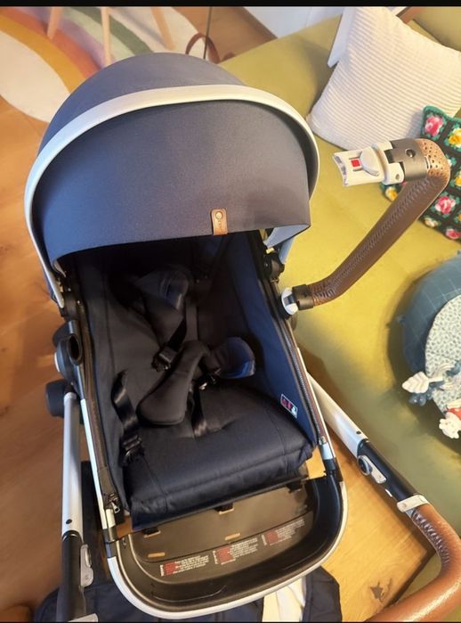 Cărucior Premium Joolz Day 2 în 1 – Ediția Earth Parrot Blue – Stare E