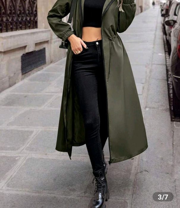 Дамски водоустойчив трнчкот