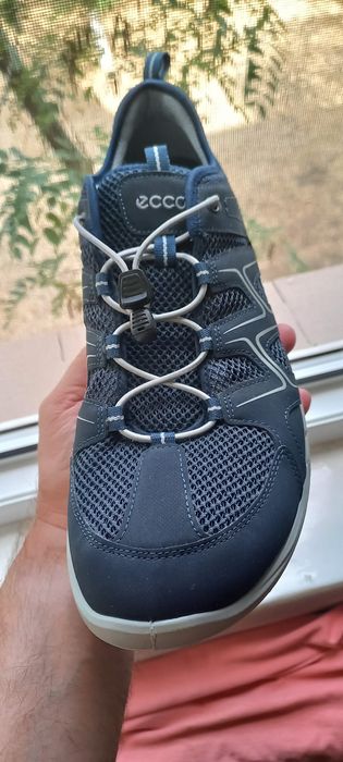 Pantofi ECCO 45 ca noi 100 ron
