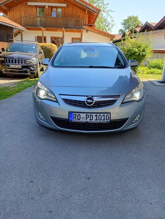 De vanzare opel astra 2012 disel