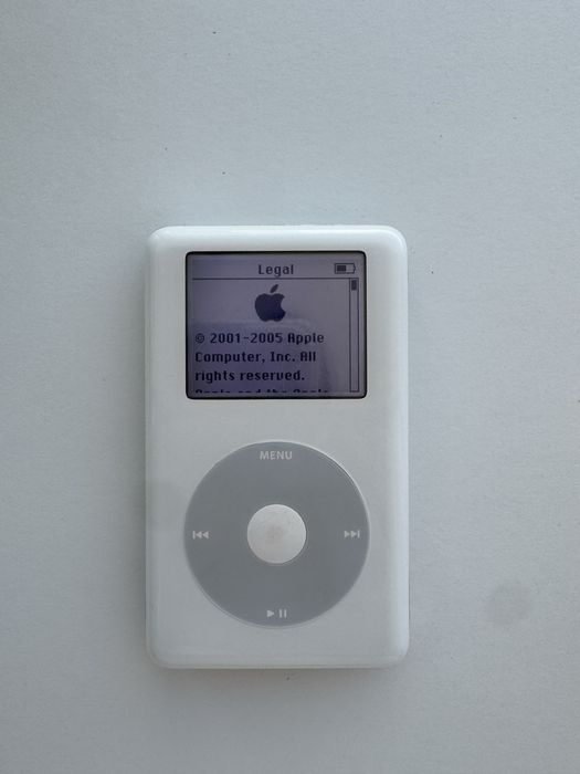 iPod Classic 4th Generation 20GB (LL/A — USA).