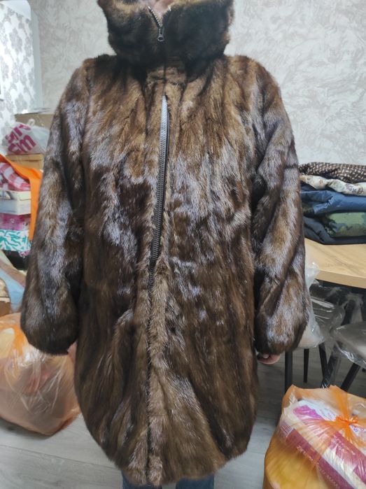 Продам норковую шубу