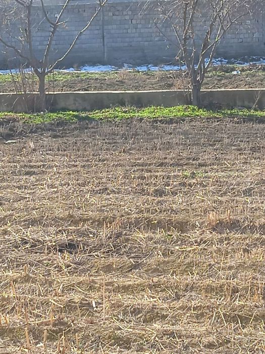 7.5 sotiq yer sotiladi