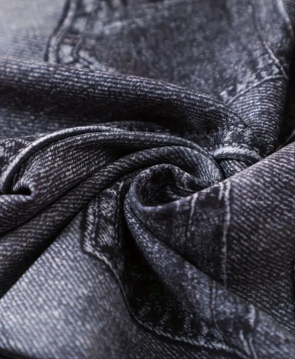 Леггиенсы и футболки по отдельности