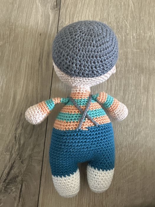 Плетена играчка