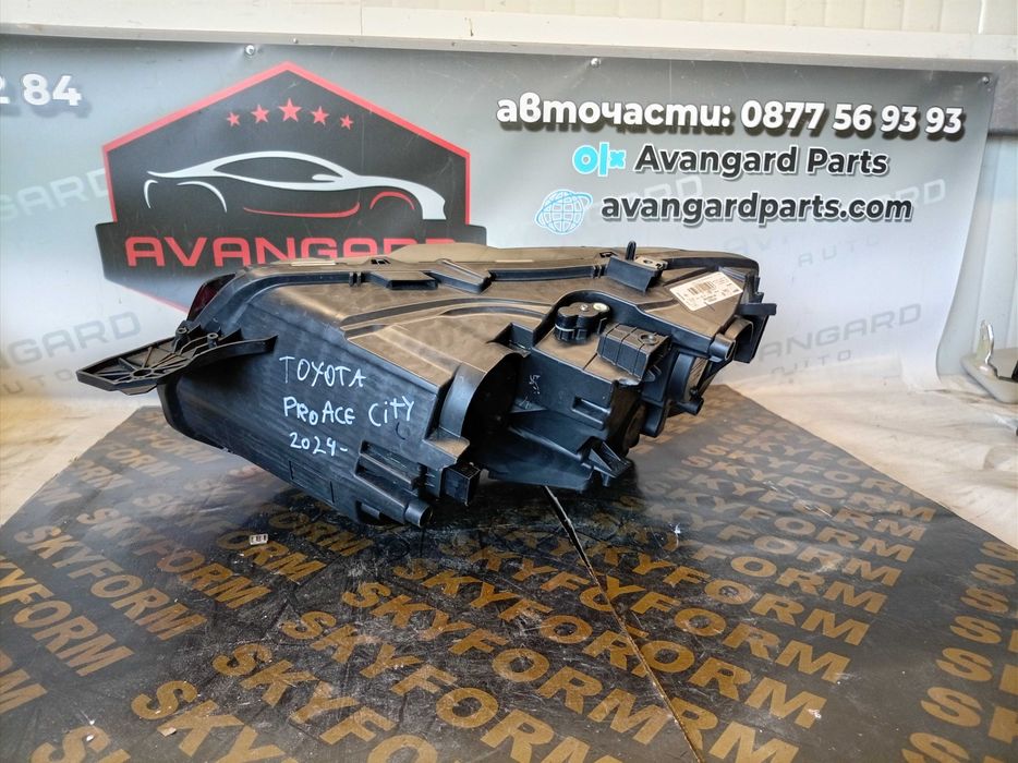 Toyota Proace City Doblo LIFT Full LED десен фар