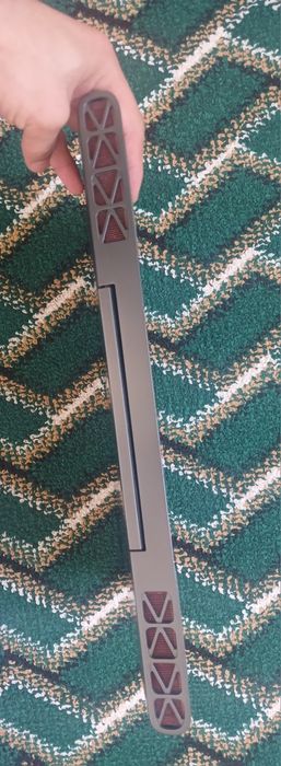 Dell inspirion noutbook sotiladi