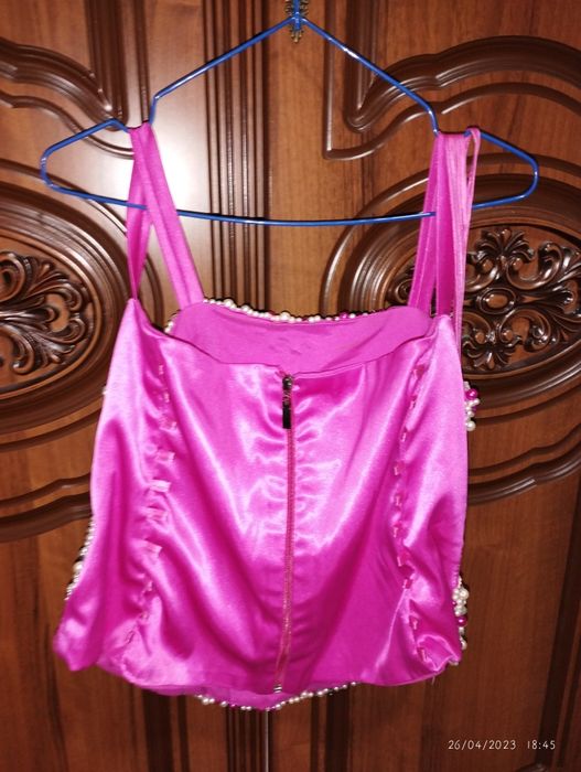 Vecherniy ko'ylak srochna sotiladi